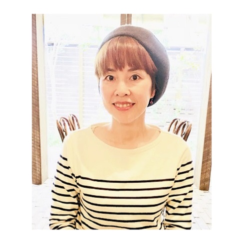 アトリエスペアミント　店長 あいとくえみ。